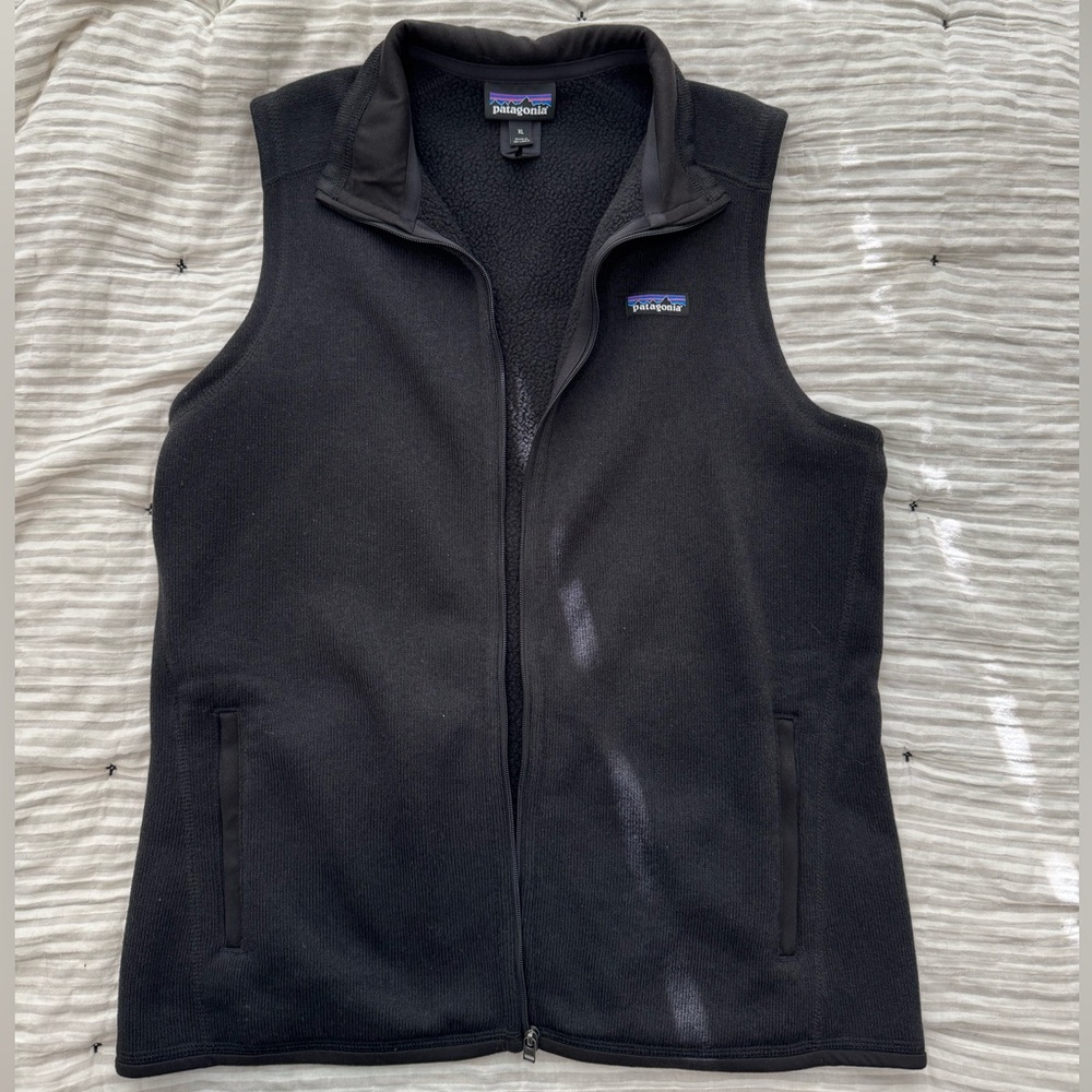 Black Women’s XL Patagonia better sweater vest